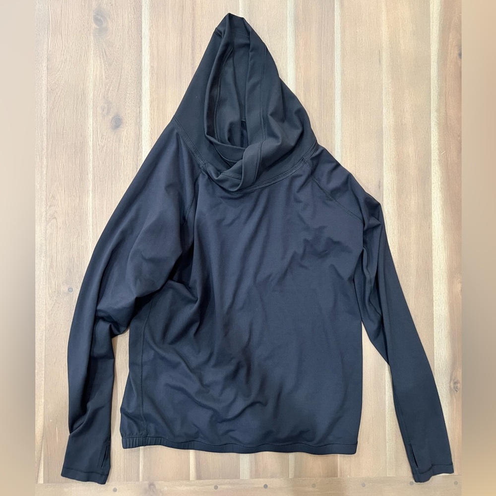 Lululemon hooded top- stretchy material- thin not thick